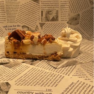 Toffee & Honeycomb Cheesecake